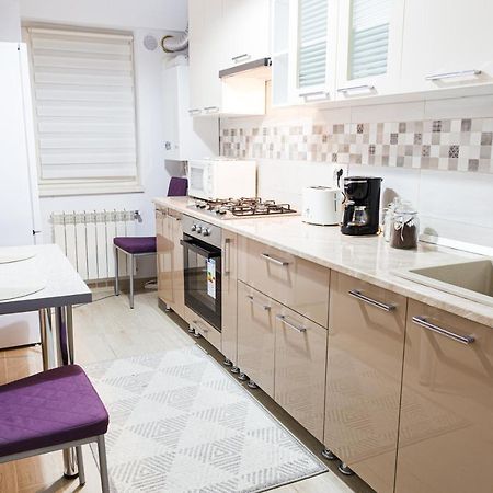Unique Hotel Apartments Grand Residence 이아시 외부 사진