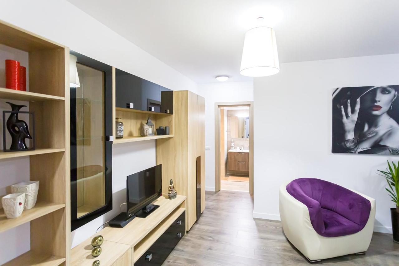 Unique Hotel Apartments Grand Residence 이아시 외부 사진