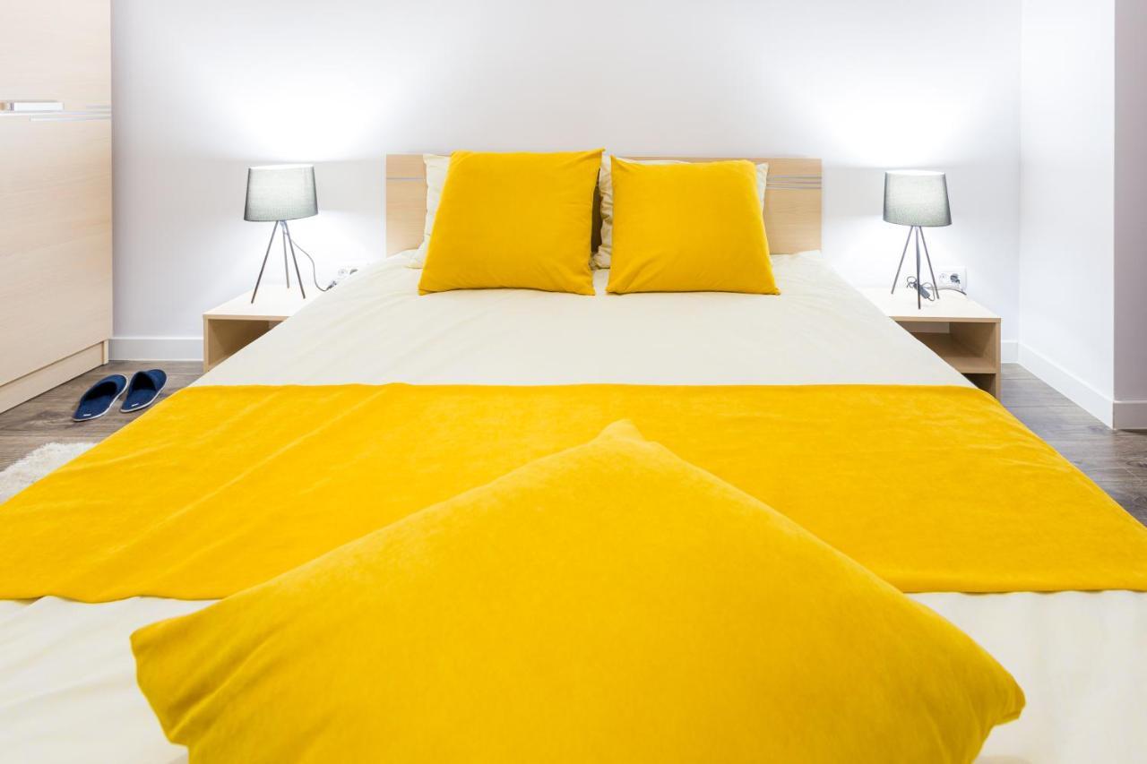 Unique Hotel Apartments Grand Residence 이아시 외부 사진